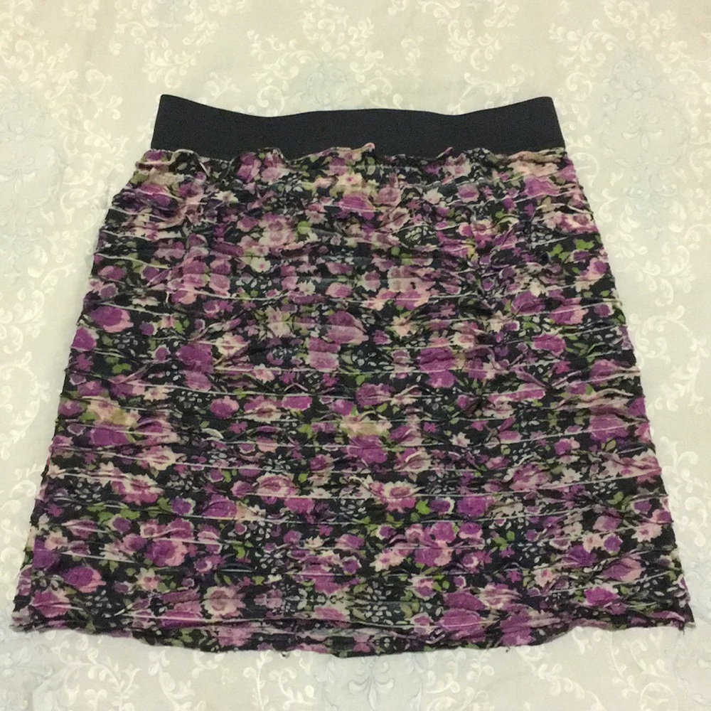 Ruffle floral print skirt